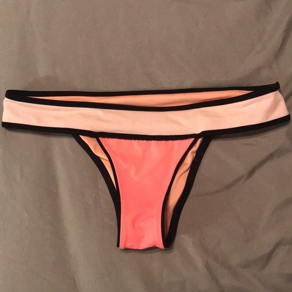 VS bikini bottoms